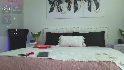 ViolettBaby live cam on Cam4