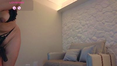 ViolettLuxe live cam on Cam4
