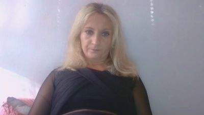 ViolettaAngel live cam on Cam4