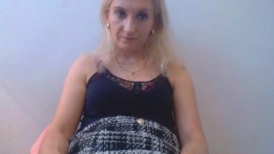 ViolettaAngel live cam on Cam4