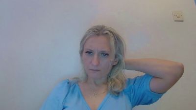 ViolettaAngel live cam on Cam4