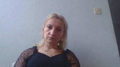 ViolettaAngel live cam on Cam4