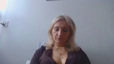 ViolettaAngel live cam on Cam4