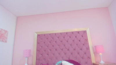 ViolettaNaughty live cam on Cam4