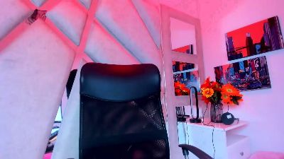 Violetta_Rousse live cam on Cam4