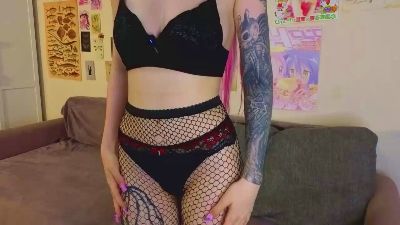 VirgenCostaneda live cam on Cam4