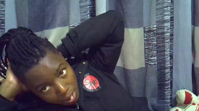 Virgin_Girl18 live cam on Cam4