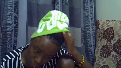 Virgin_Girl18 live cam on Cam4