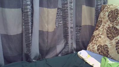 Virgin_Girl18 live cam on Cam4