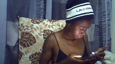 Virgin_Girl18 live cam on Cam4