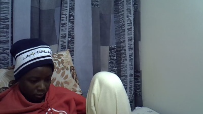 Virgin_Girl18 live cam on Cam4