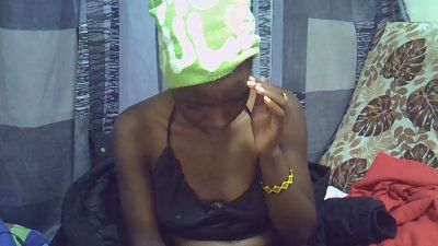 Virgin_Girl18 live cam on Cam4