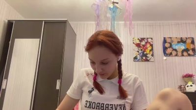 VirginaTott live cam on Cam4