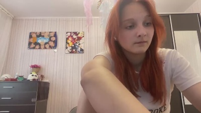 VirginaTott live cam on Cam4