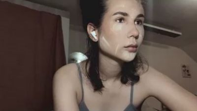 VitaAhne live cam on Cam4