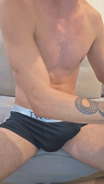 VitorGamerXXX live cam on Cam4