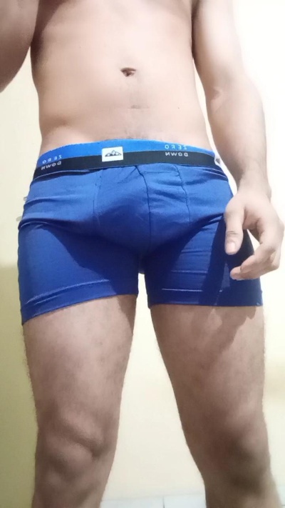 Vitorbts20 live cam on Cam4