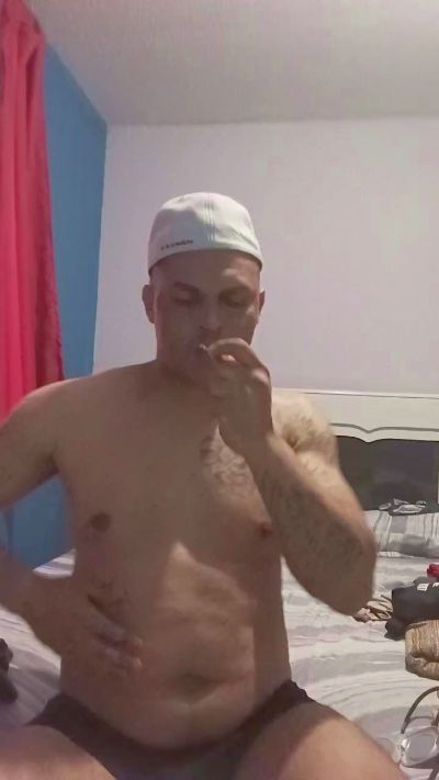 VitorhugoDotado live cam on Cam4