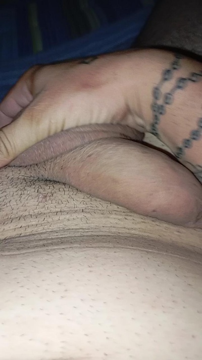 Vitormiguel1992 live cam on Cam4