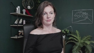 Vivian_Heart live cam on Cam4
