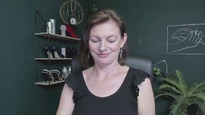 Vivian_Heart live cam on Cam4