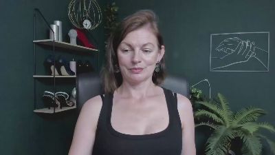 Vivian_Heart live cam on Cam4