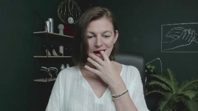 Vivian_Heart live cam on Cam4