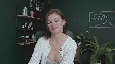 Vivian_Heart live cam on Cam4