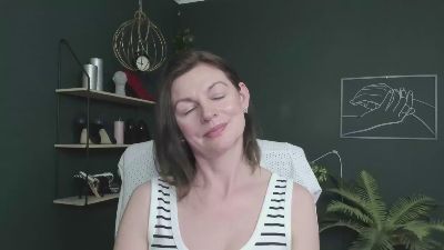 Vivian_Heart live cam on Cam4