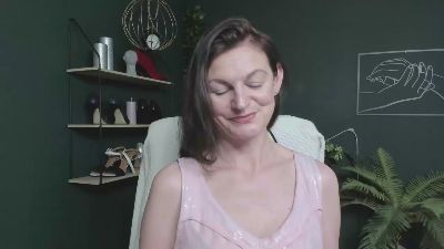 Vivian_Heart live cam on Cam4