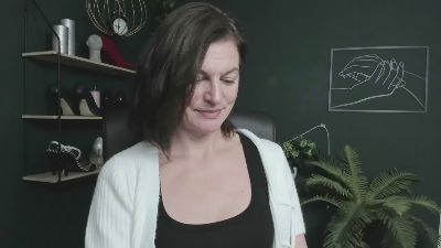 Vivian_Heart live cam on Cam4