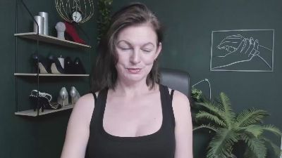 Vivian_Heart live cam on Cam4