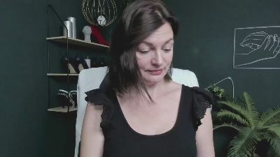 Vivian_Heart live cam on Cam4