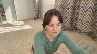 VivienneTuter live cam on Cam4