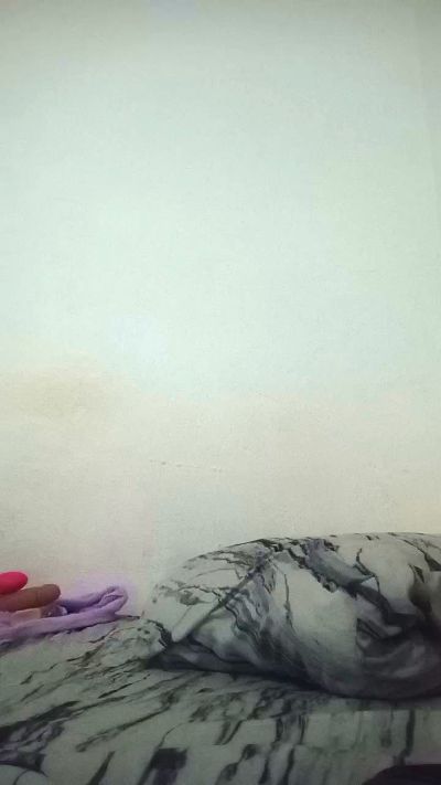 Vixen_flutter live cam on Cam4