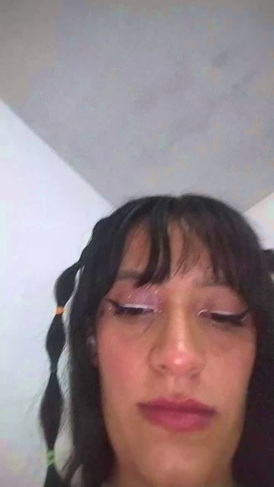 Vixen_flutter live cam on Cam4