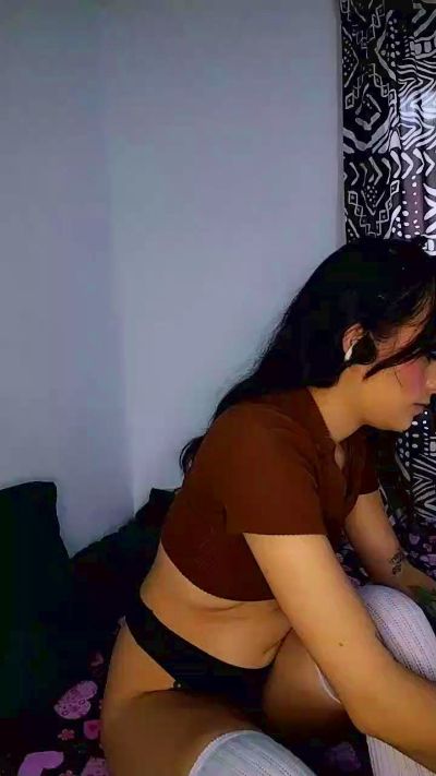 Vixen_flutter live cam on Cam4