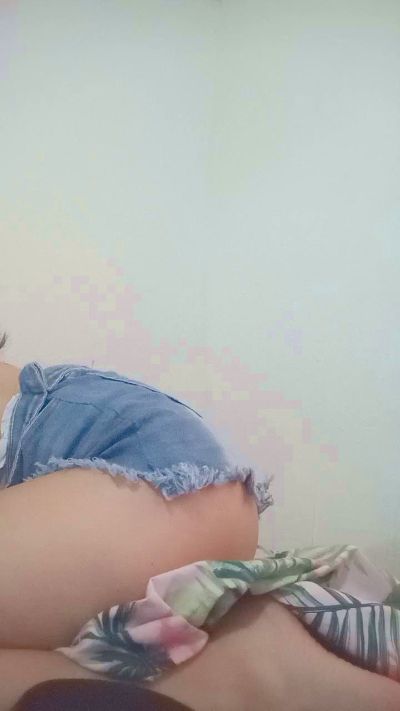 Vixen_flutter live cam on Cam4
