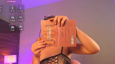 Vixen_yess live cam on Cam4