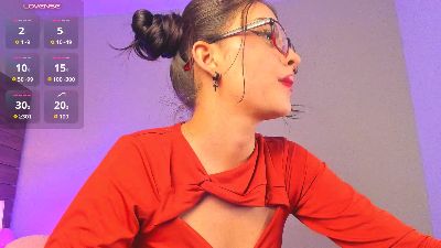 Vixen_yess live cam on Cam4