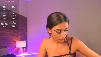 Vixen_yess live cam on Cam4