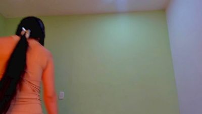 Vixen_yess live cam on Cam4