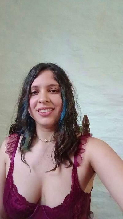 Vluesui live cam on Cam4
