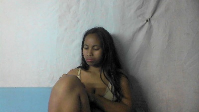 Voarisoaaaaa0 live cam on Cam4