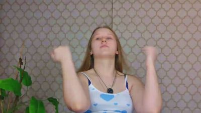 VoidElaris live cam on Cam4