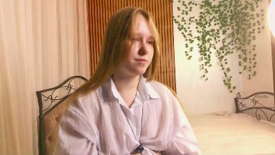 VoidElaris live cam on Cam4