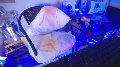 Vritany live cam on Cam4