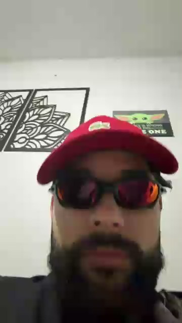 Vulgofig live cam on Cam4