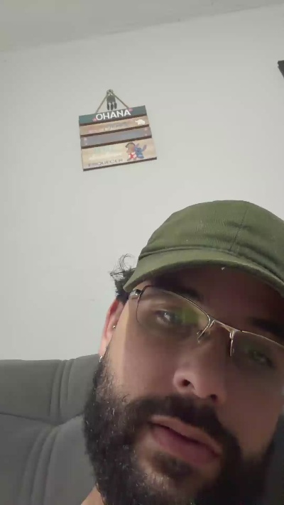 Vulgofig live cam on Cam4