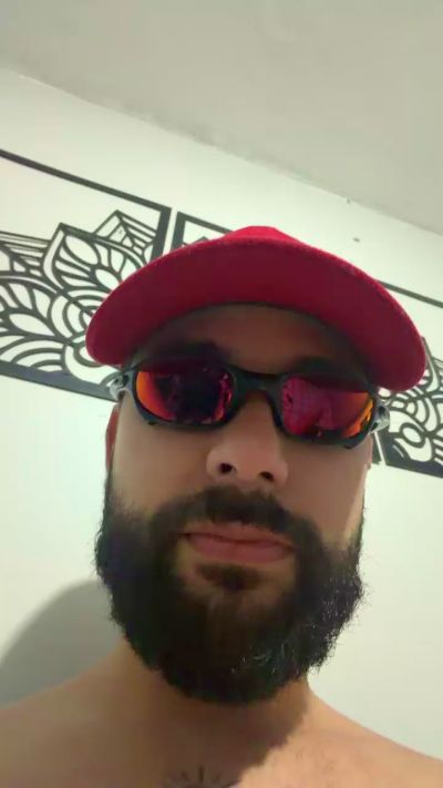 Vulgofig live cam on Cam4